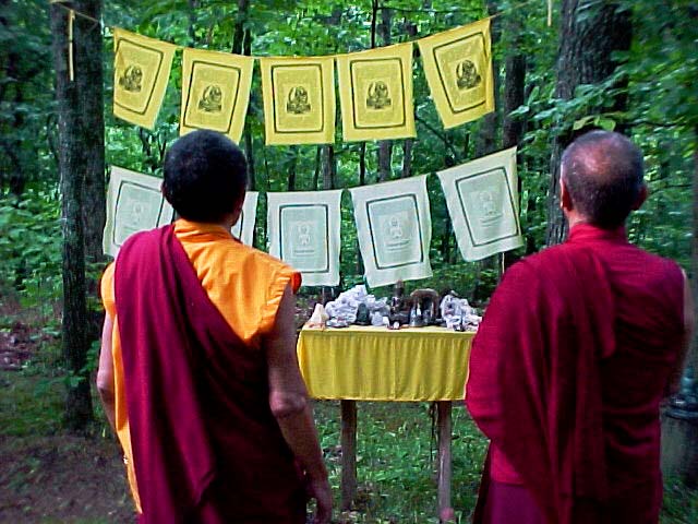 The Khenpos at the Southern Altar